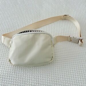Parker Baby Co. Belt Bag